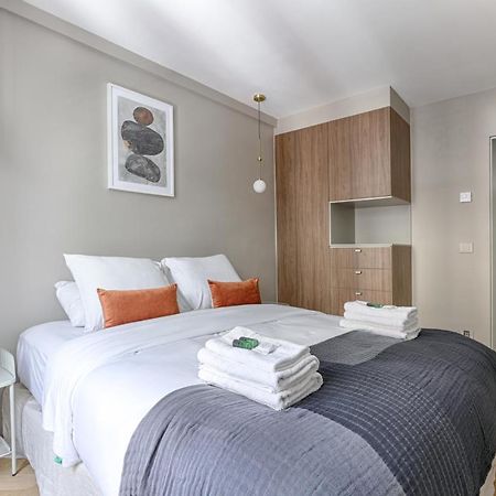 Unique Luxury Parisian Flat 2Br/6P -Champs Elysees ภายนอก รูปภาพ
