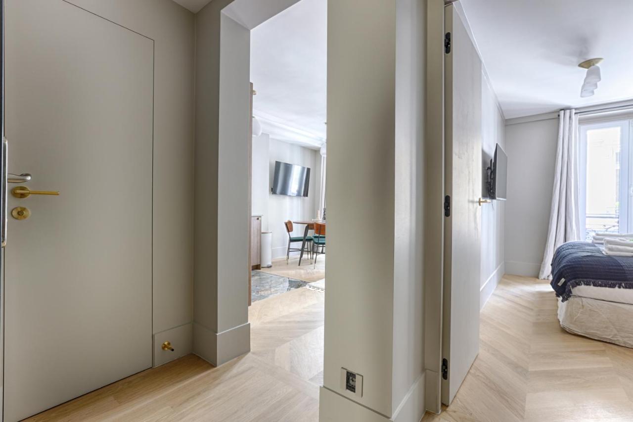 Unique Luxury Parisian Flat 2Br/6P -Champs Elysees ภายนอก รูปภาพ