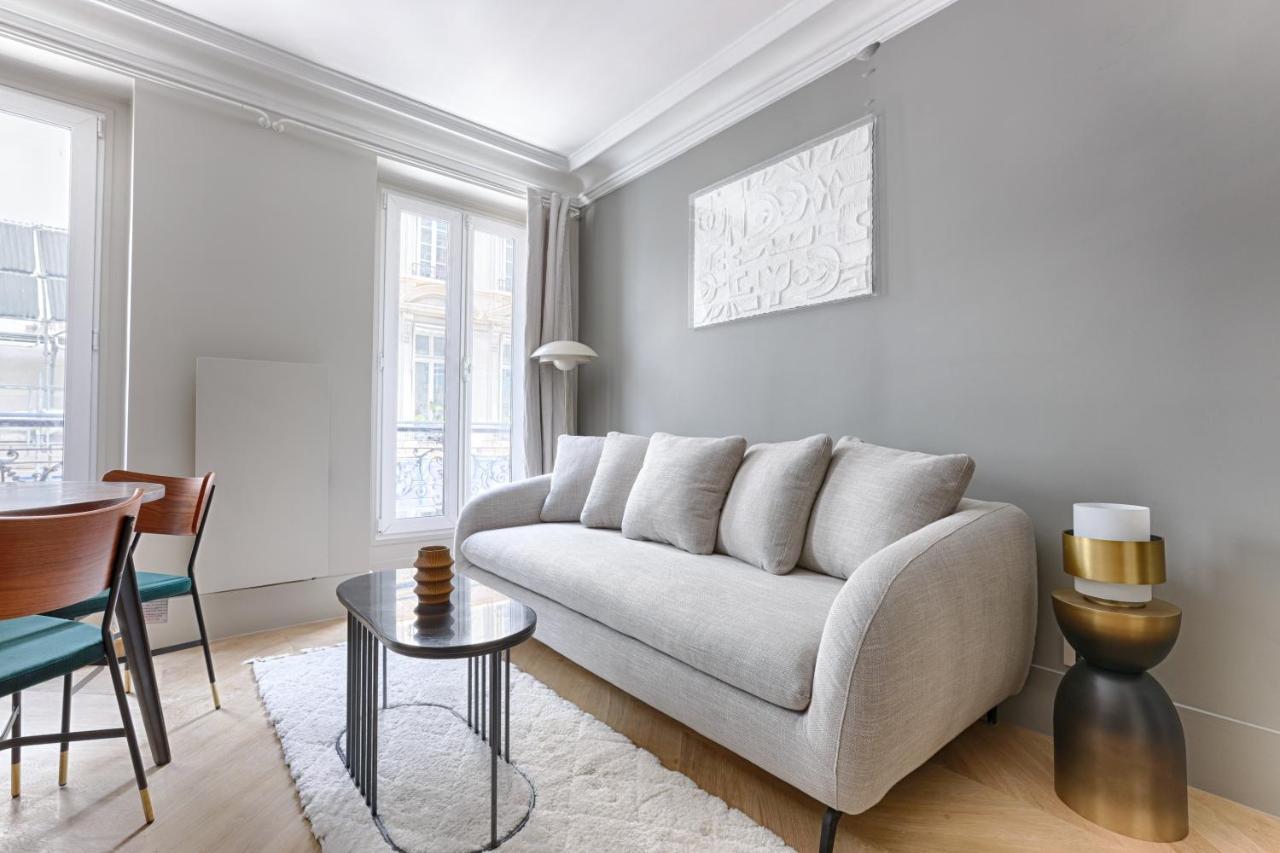 Unique Luxury Parisian Flat 2Br/6P -Champs Elysees ภายนอก รูปภาพ