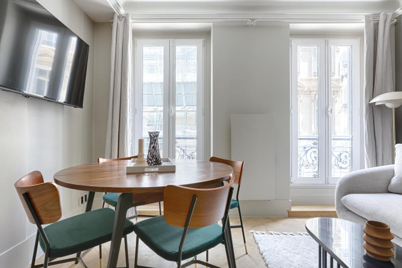 Unique Luxury Parisian Flat 2Br/6P -Champs Elysees ภายนอก รูปภาพ