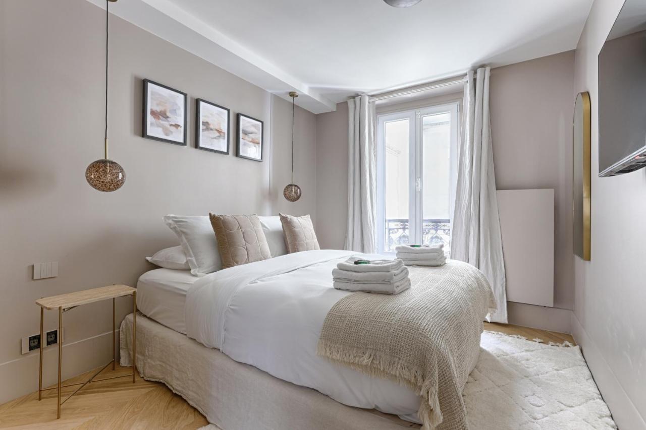 Unique Luxury Parisian Flat 2Br/6P -Champs Elysees ภายนอก รูปภาพ